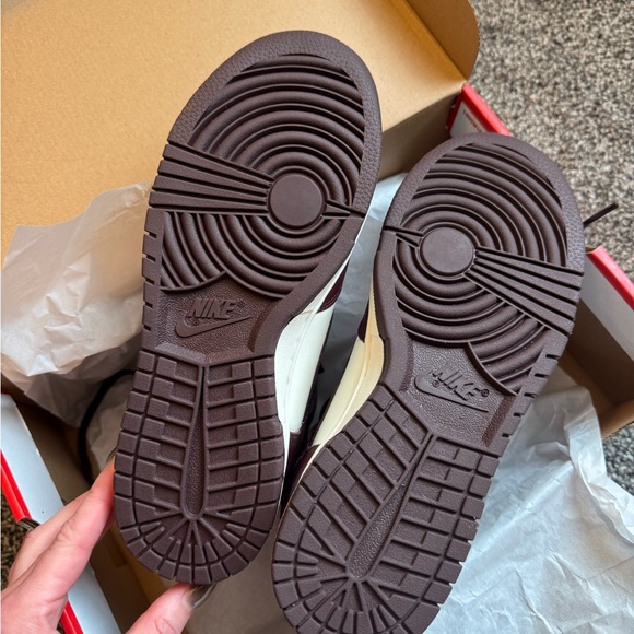 Nike Women’s High-Top Dunk Sneakers | Burgundy Crush - Picture 2 of 3